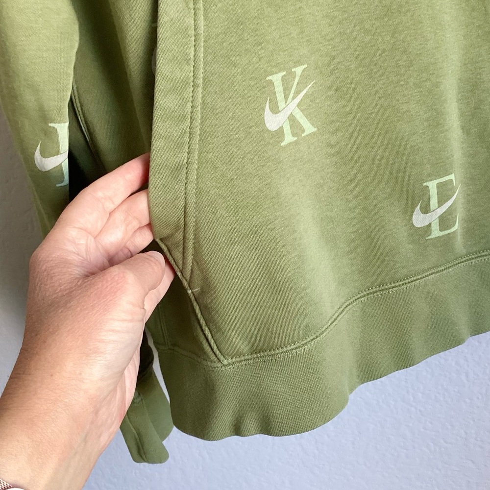 \Nike\ Women’s Logo Hoodie - Picture 8 of 14